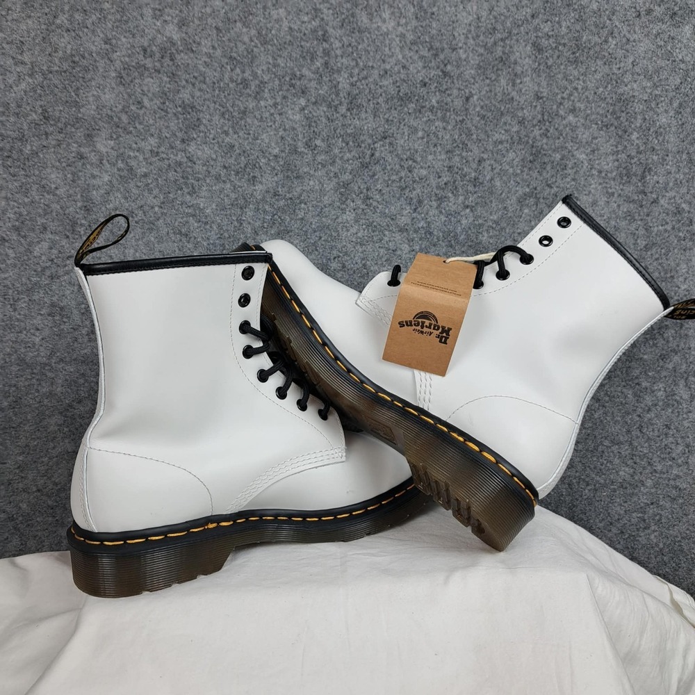 Doc Martens Air Wair 11821 Womens White Leather Combat Boots Eyelet US Size 10 - Picture 5 of 8